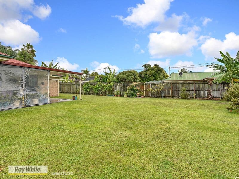 10 Cairns Crescent, Deception Bay QLD 4508, Deception Bay - Thumbnail 4
