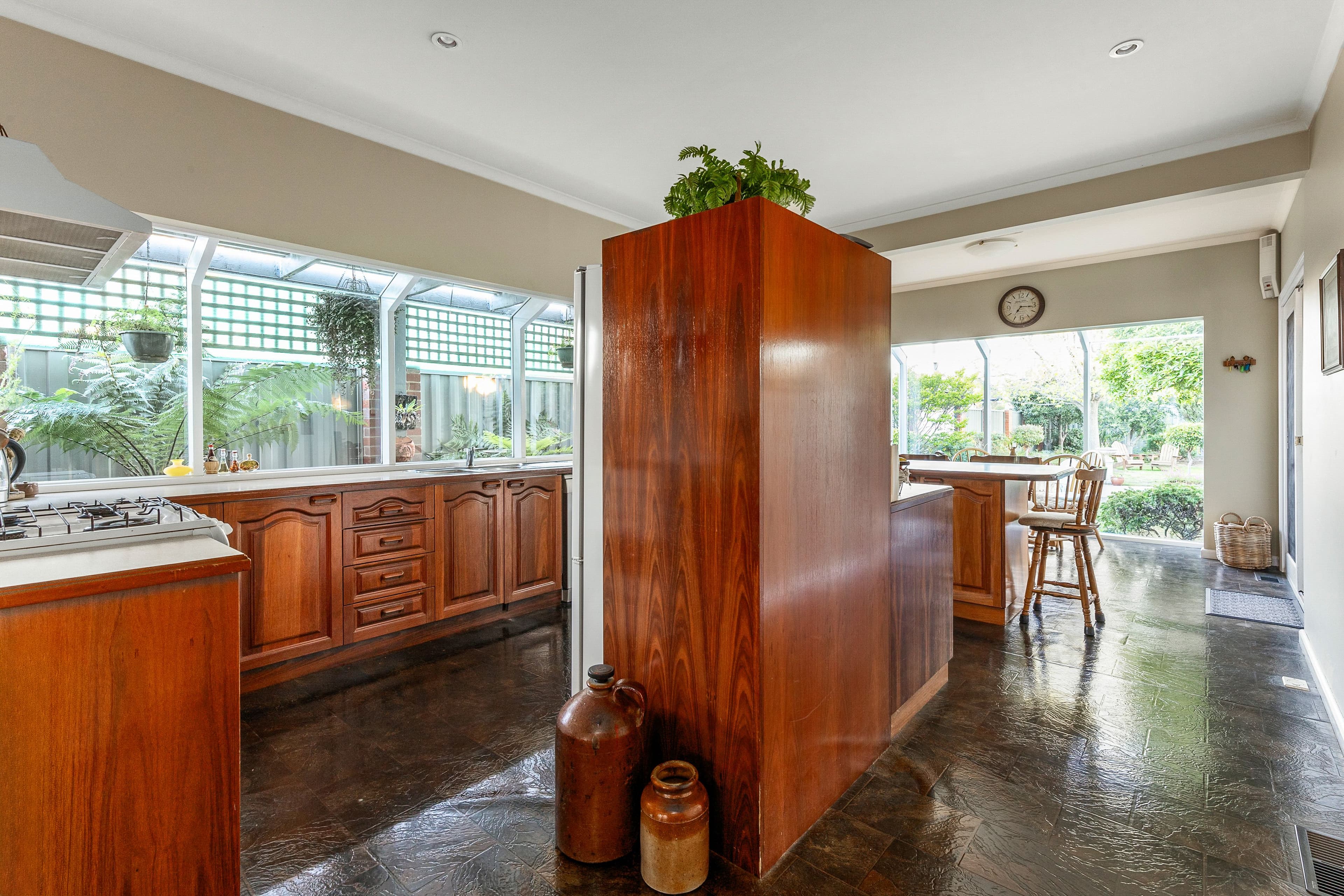 16 Civic Parade, Seaholme VIC 3018, Seaholme - Thumbnail 7