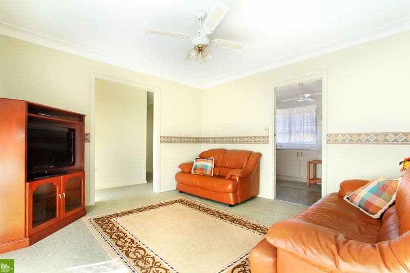 26 Stanley Avenue, FARMBOROUGH HEIGHTS NSW 2526, Farmborough Heights - Thumbnail 2