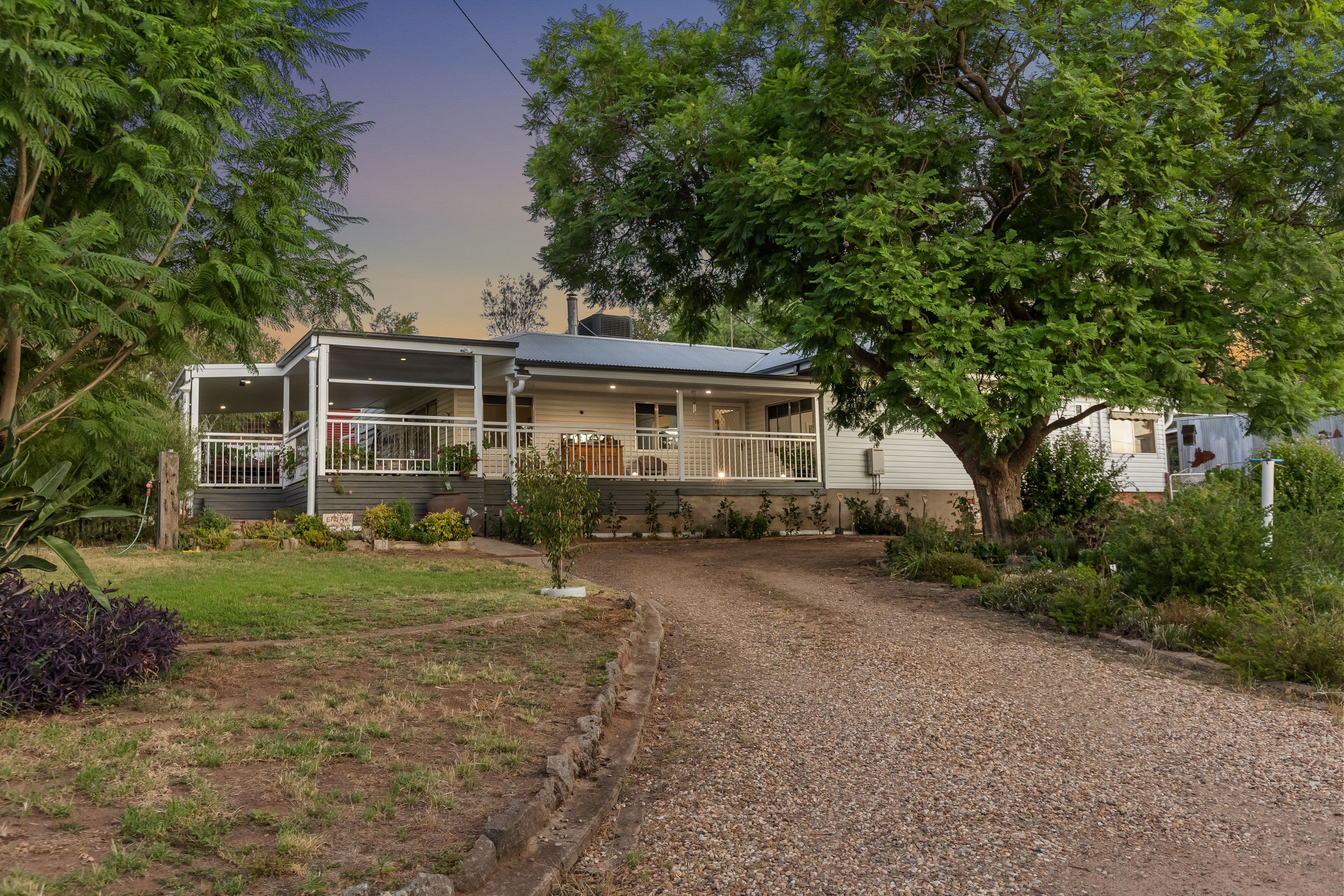 39 William Street, Junee NSW 2663, Junee - Thumbnail 2