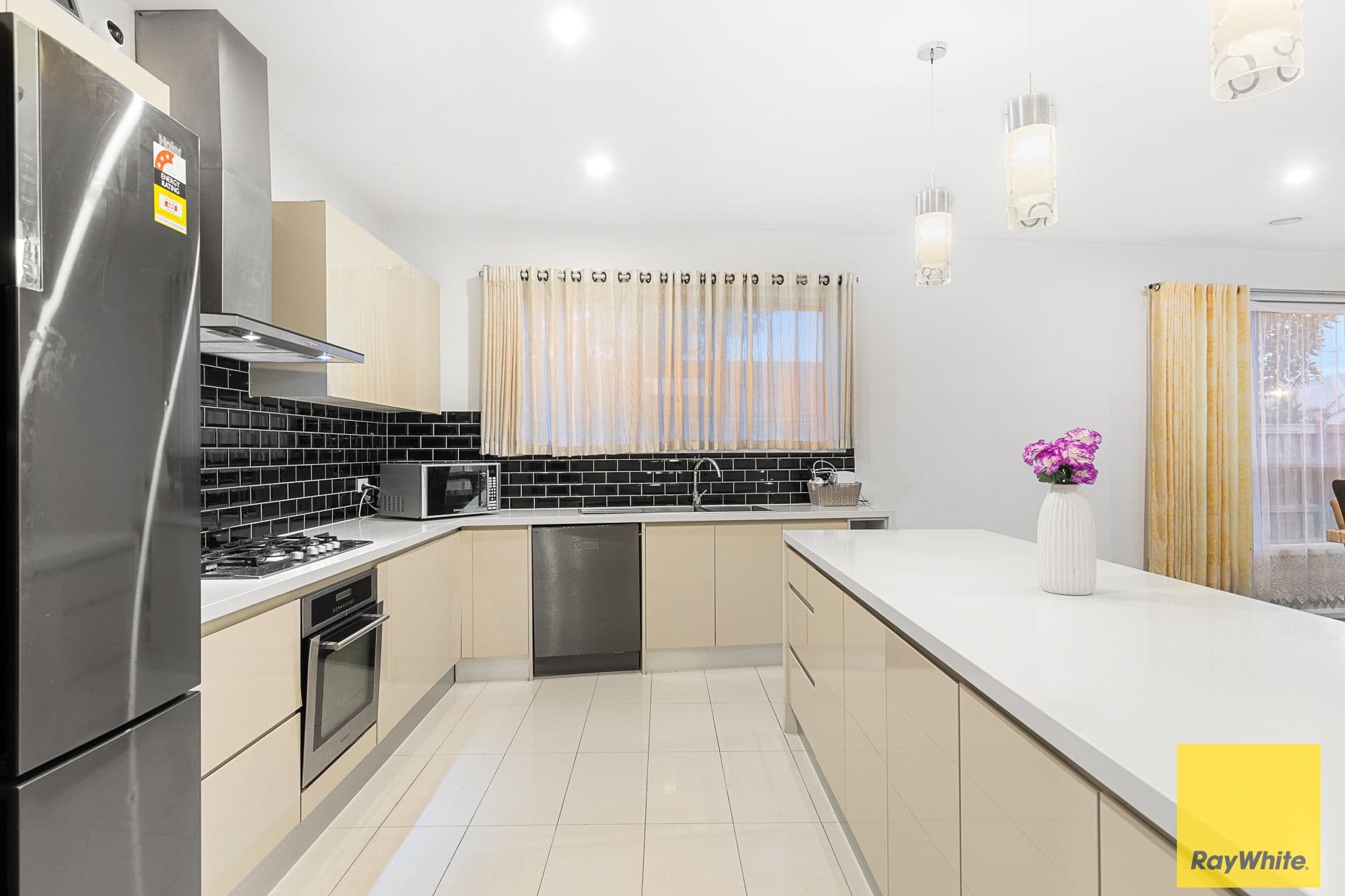 58 Bushlark Crescent, Williams Landing VIC 3027, Williams Landing - Thumbnail 6