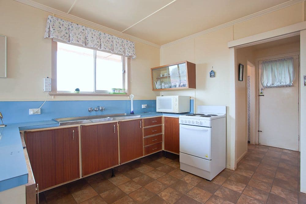 1 Marcia Street, RANGEVILLE QLD 4350, Rangeville - Thumbnail 5