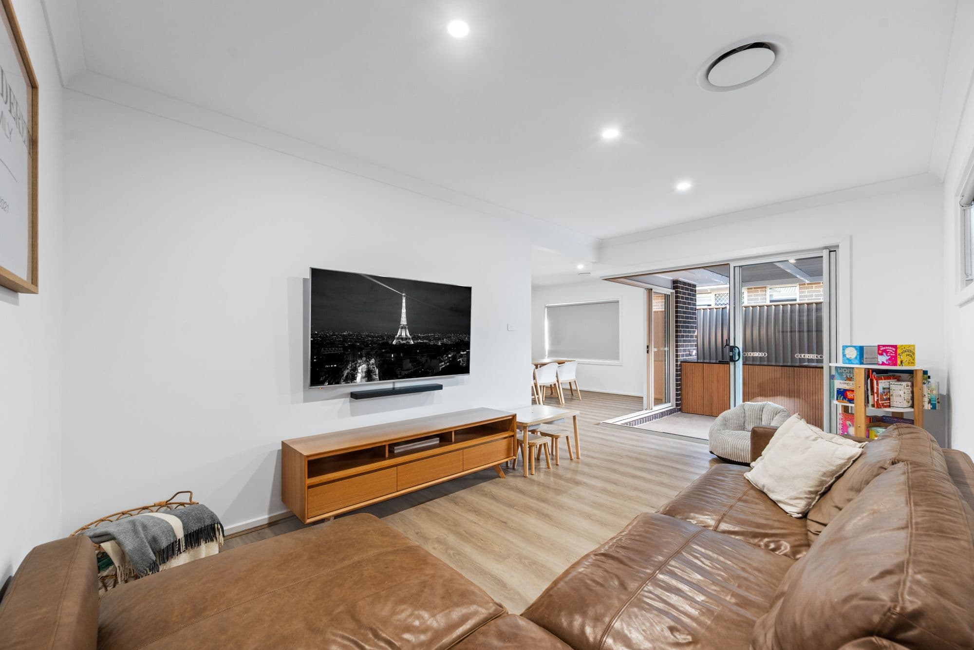 123 Armoury Road, JORDAN SPRINGS NSW 2747, Jordan Springs - Thumbnail 7