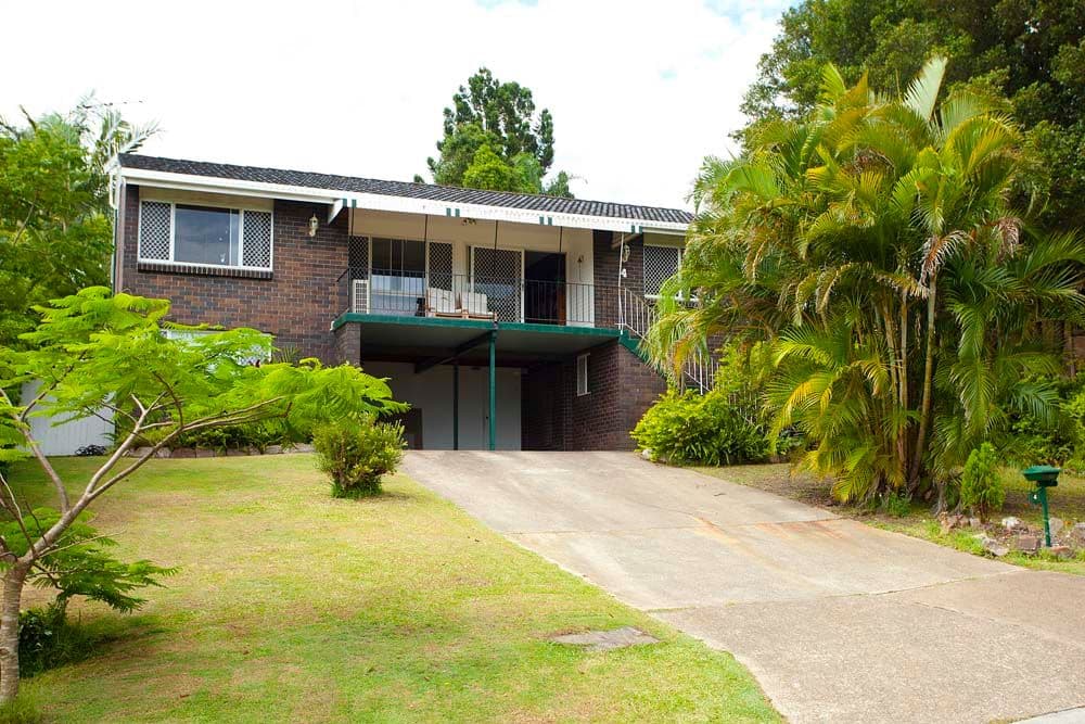 4 Vicki Place, WISHART QLD 4122, Wishart - Thumbnail 2