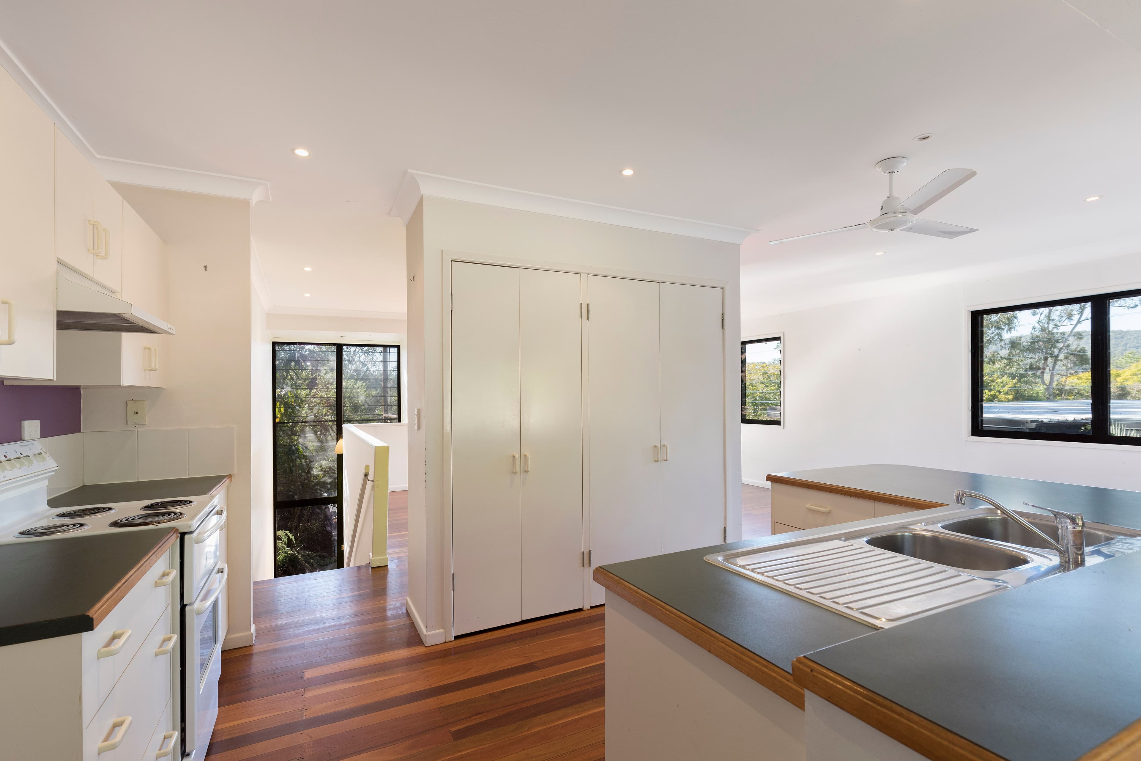 24 Woongarra Street, The Gap QLD 4061, The Gap - Thumbnail 2