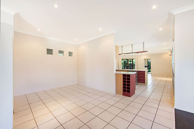 8 Crestbrook Drive, Mount Louisa QLD 4814, Mount Louisa - Thumbnail 2