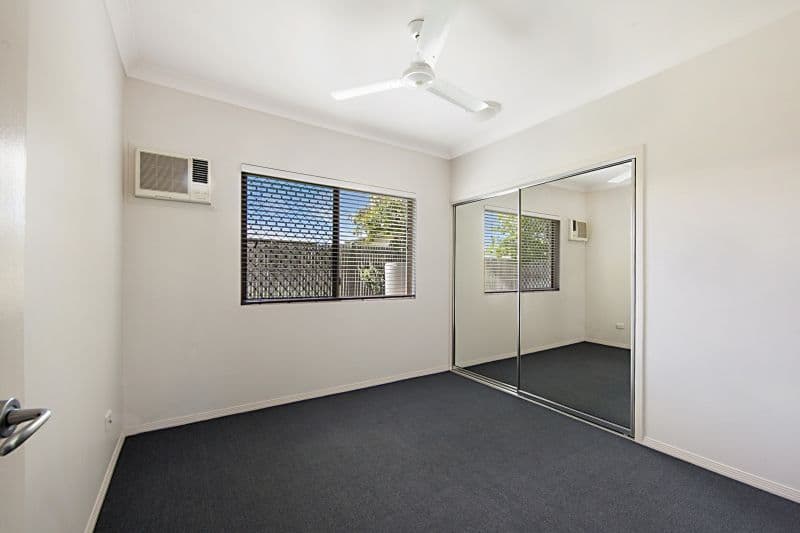 8 Crestbrook Drive, Mount Louisa QLD 4814, Mount Louisa - Thumbnail 7