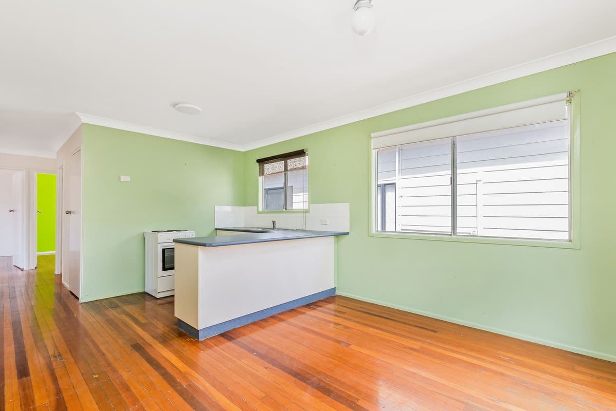24 Windsor Place, DECEPTION BAY, Deception Bay - Thumbnail 3