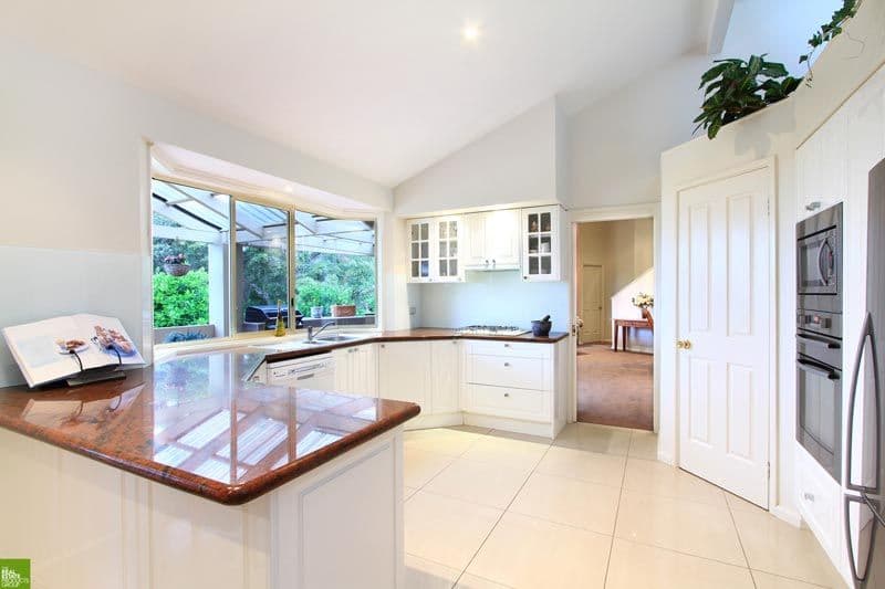 11 Abercrombie Crescent, ALBION PARK NSW 2527, Albion Park - Thumbnail 4