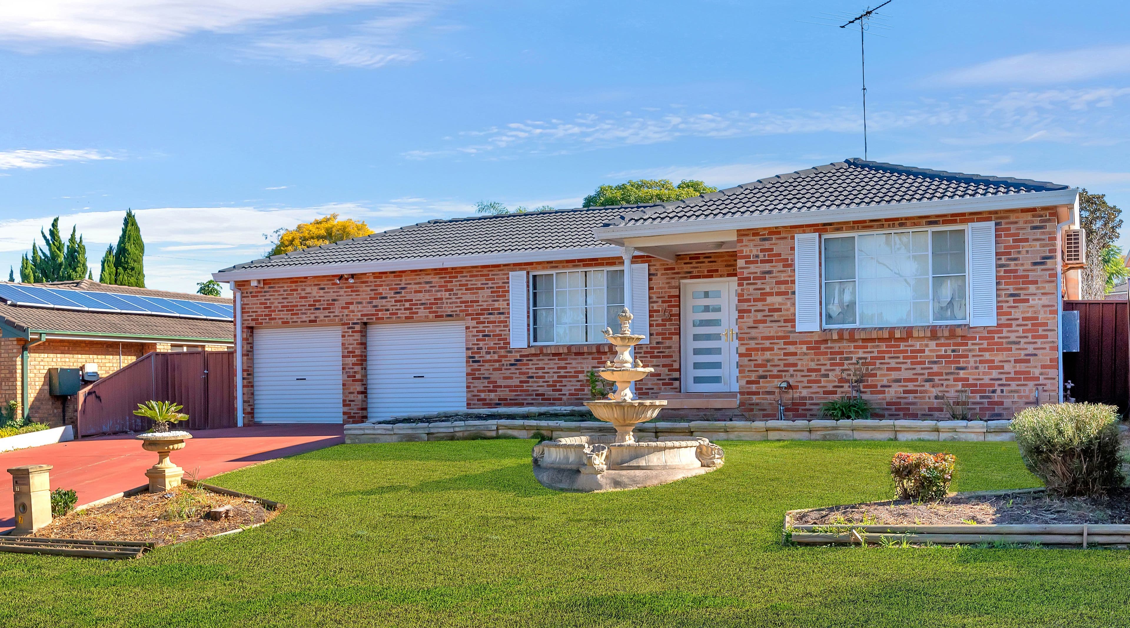 73 Keppel Circuit, Hinchinbrook - Thumbnail 2