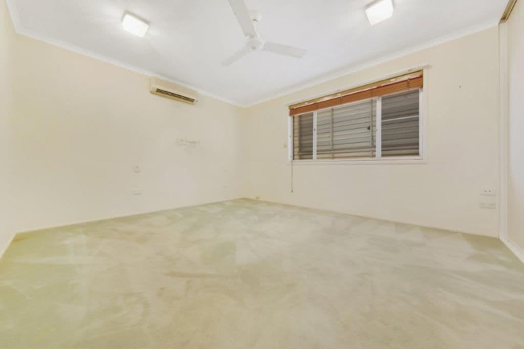 10 J Hickey Avenue, Clinton QLD 4680, Clinton - Thumbnail 8