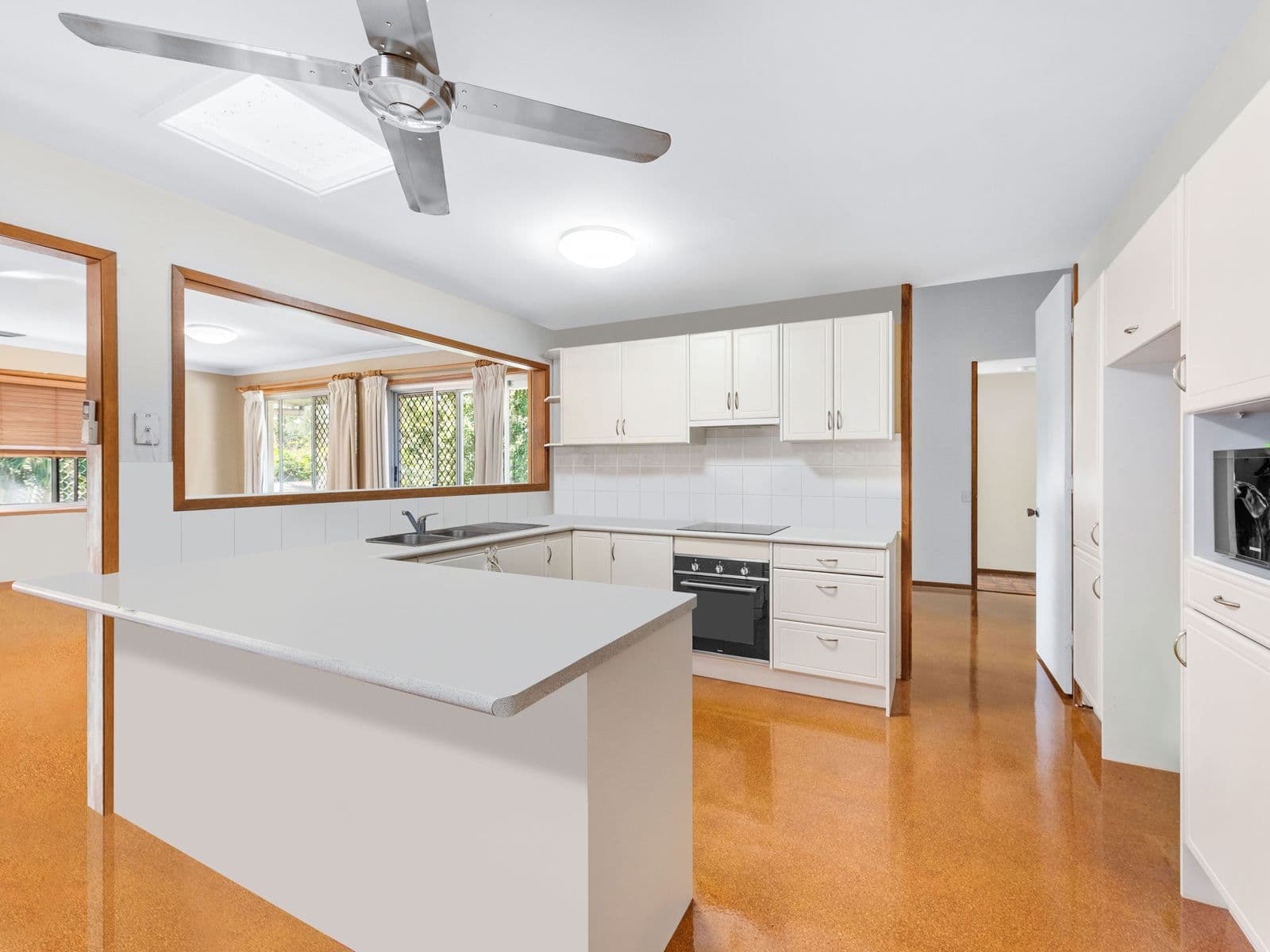5 Sweetgum Street, Bellbowrie QLD 4070, Bellbowrie - Thumbnail 2
