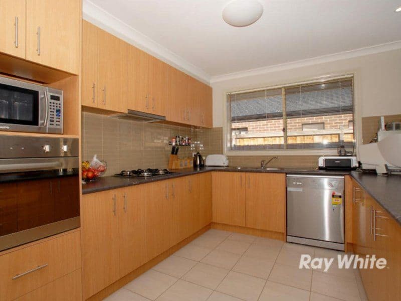 76 Tipperary Circuit, PAKENHAM VIC 3810, Pakenham - Thumbnail 2