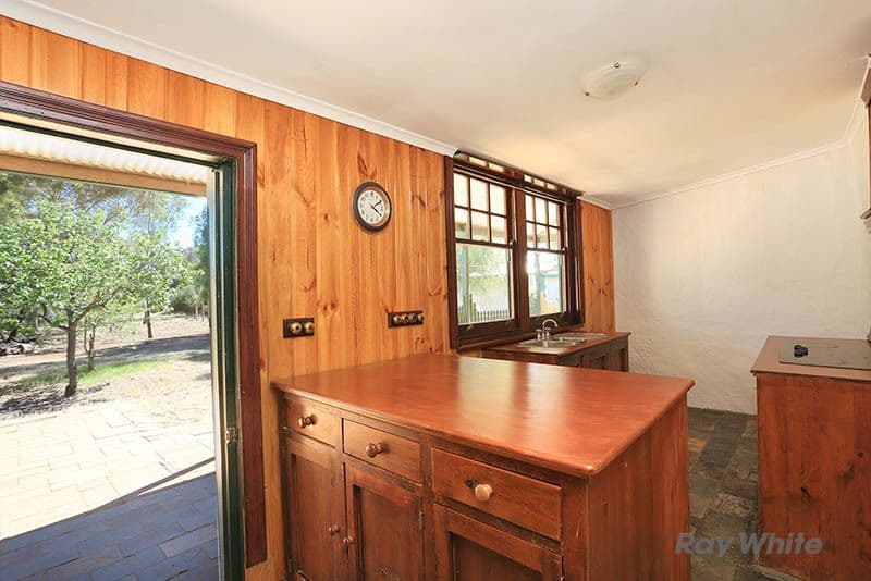 9 Harris Street, Balaklava SA 5461, Balaklava - Thumbnail 4