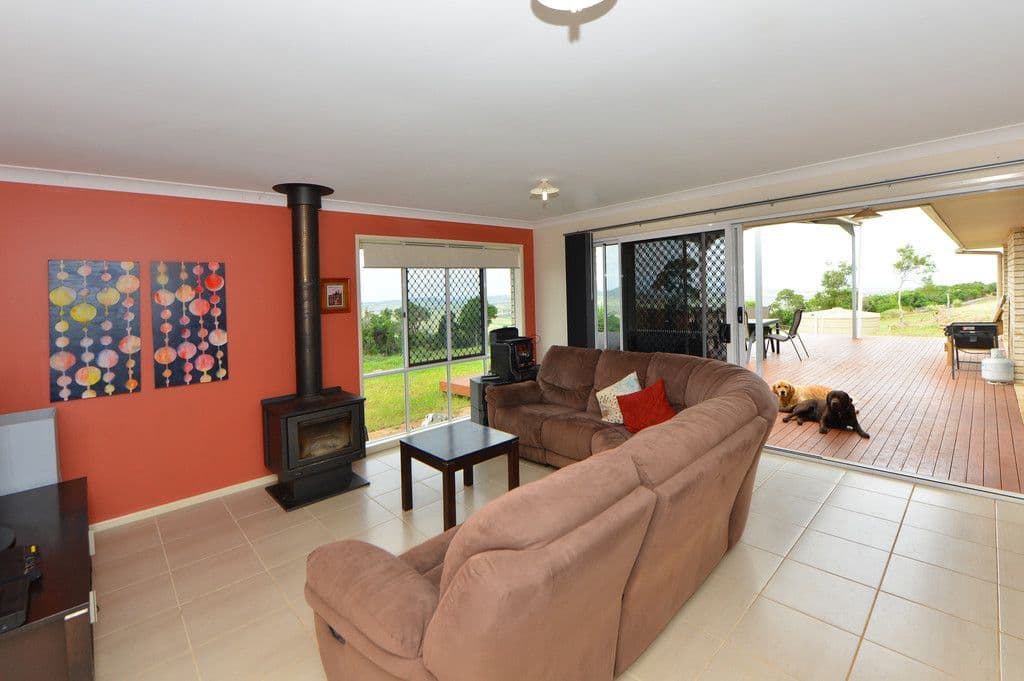 21 Hilltop Drive, Gowrie Junction QLD 4352, Gowrie Junction - Thumbnail 4