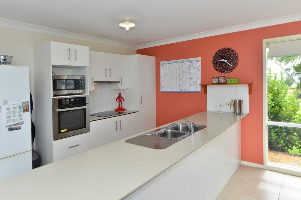 21 Hilltop Drive, Gowrie Junction QLD 4352, Gowrie Junction - Thumbnail 5