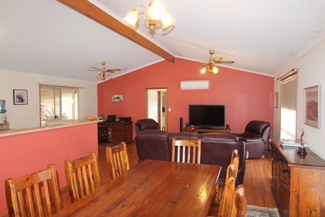 1 William Street, Cowell SA 5602, Cowell - Thumbnail 2