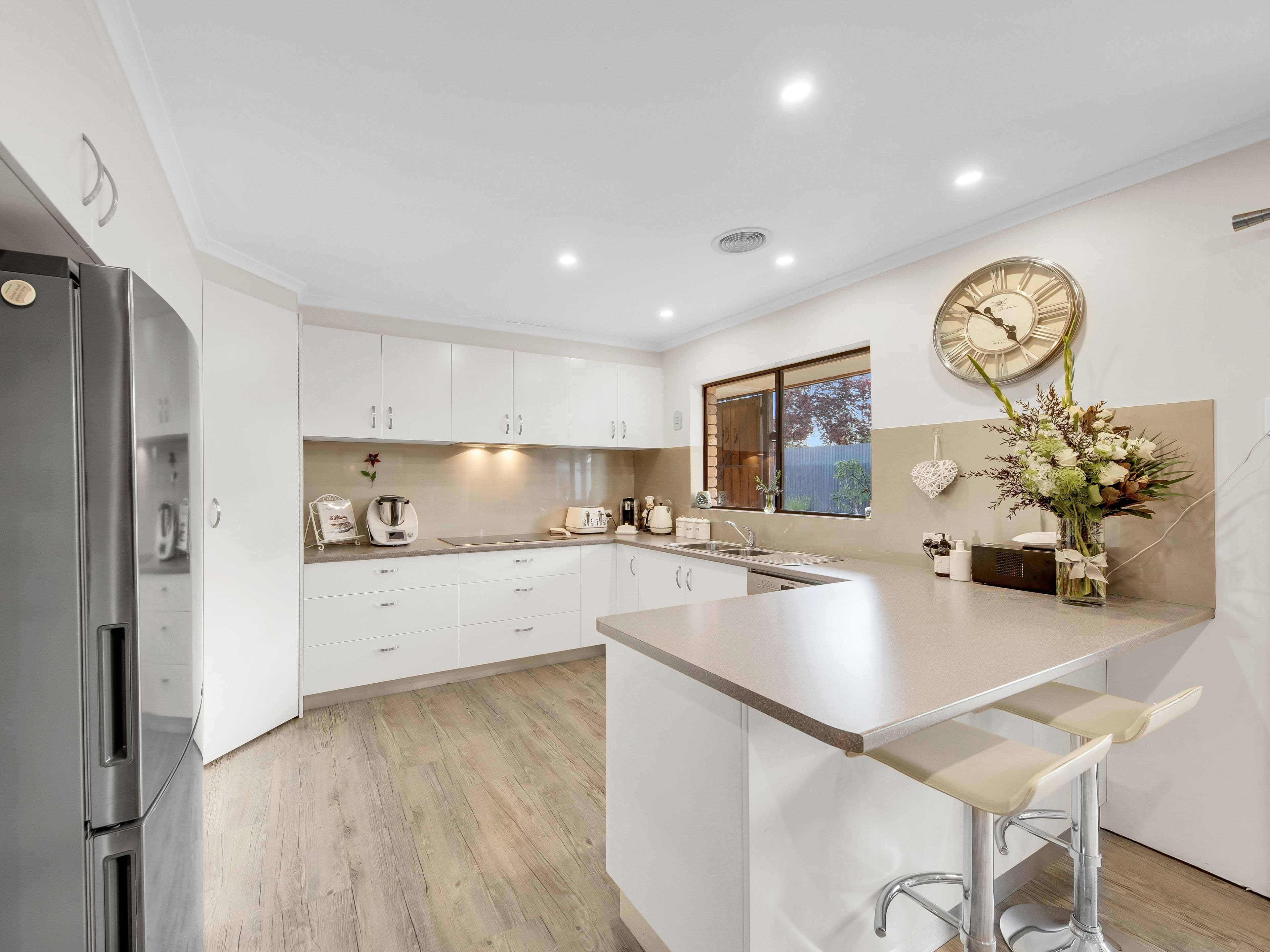 43 Drummond Street, Rutherglen VIC 3685, Rutherglen - Thumbnail 2