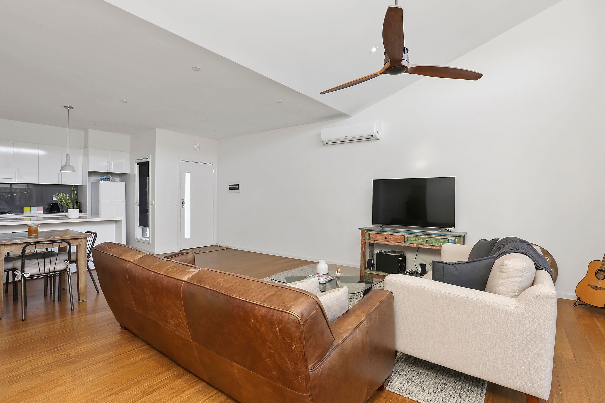 8 Hughes Street, Bell Park VIC 3215, Bell Park - Thumbnail 4