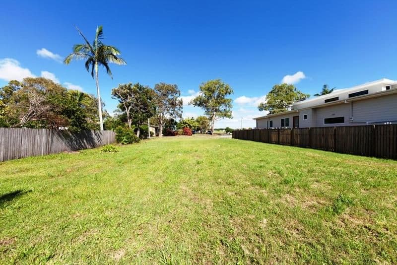18 Crescent Avenue, HOPE ISLAND QLD 4212, Hope Island - Thumbnail 5