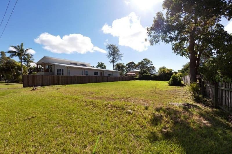 18 Crescent Avenue, HOPE ISLAND QLD 4212, Hope Island - Thumbnail 8