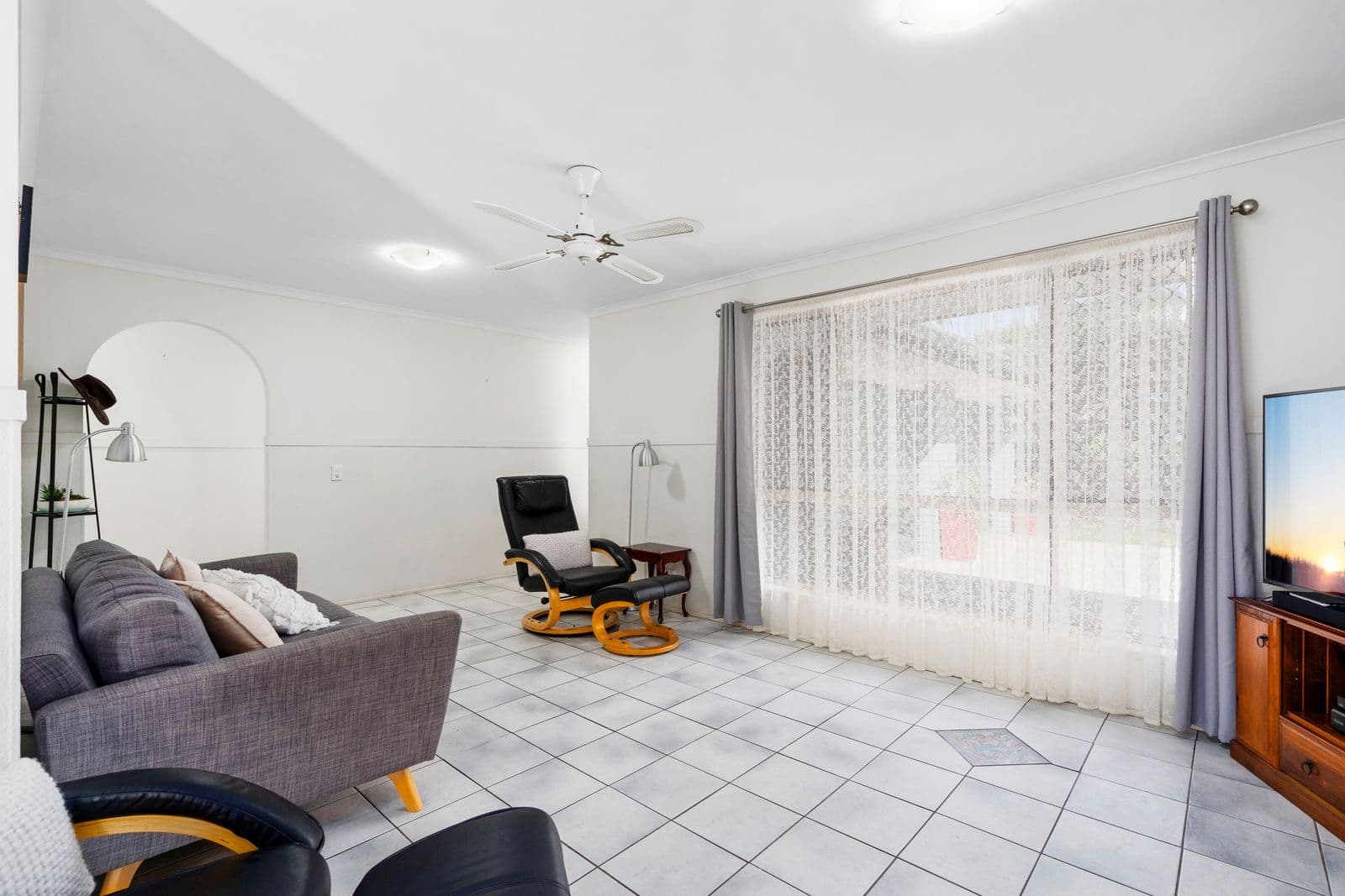 17 Village Way, Oxenford QLD 4210, Oxenford - Thumbnail 6