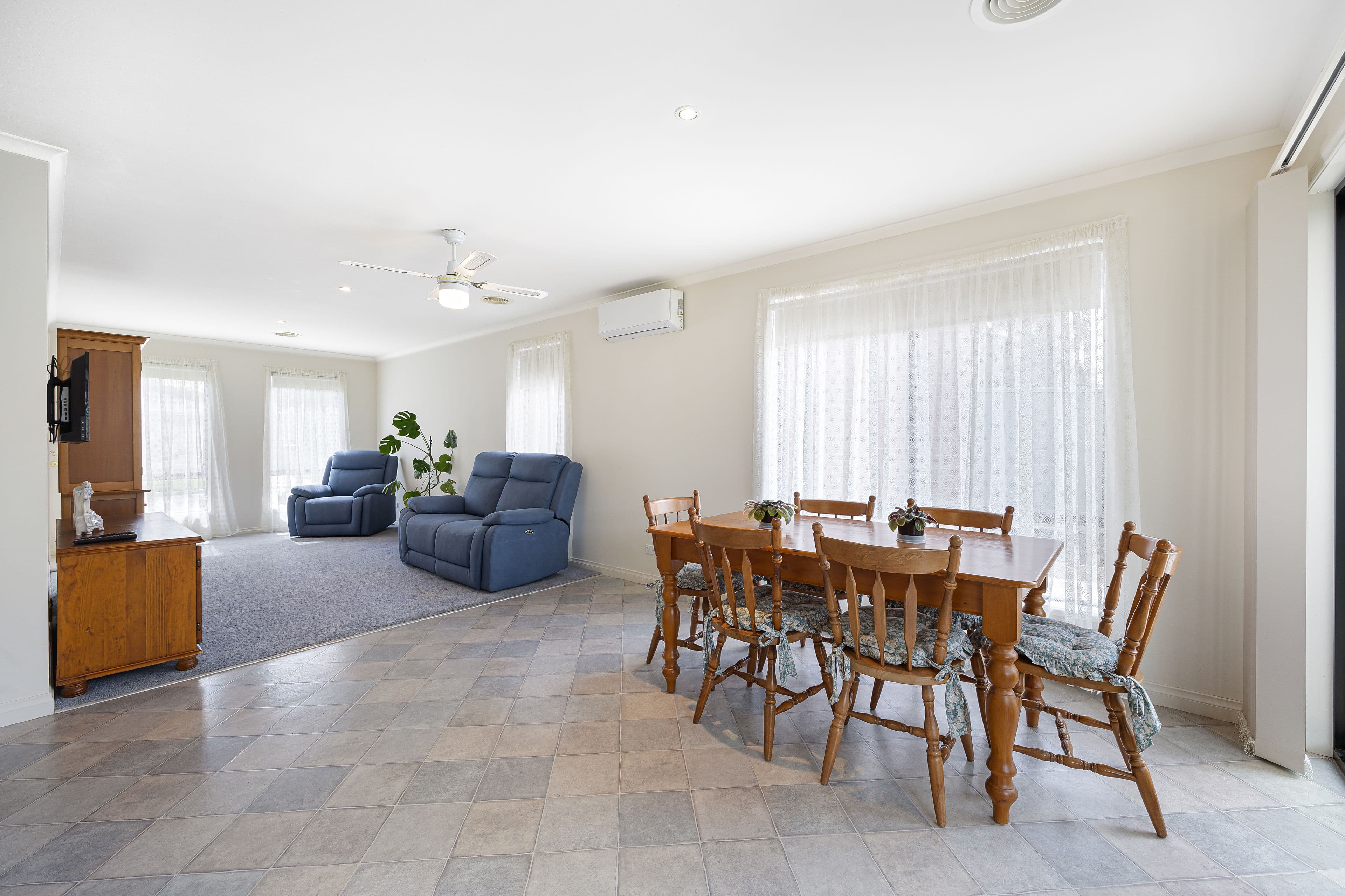 3 Cluden Gardens, Sebastopol VIC 3356, Sebastopol - Thumbnail 4