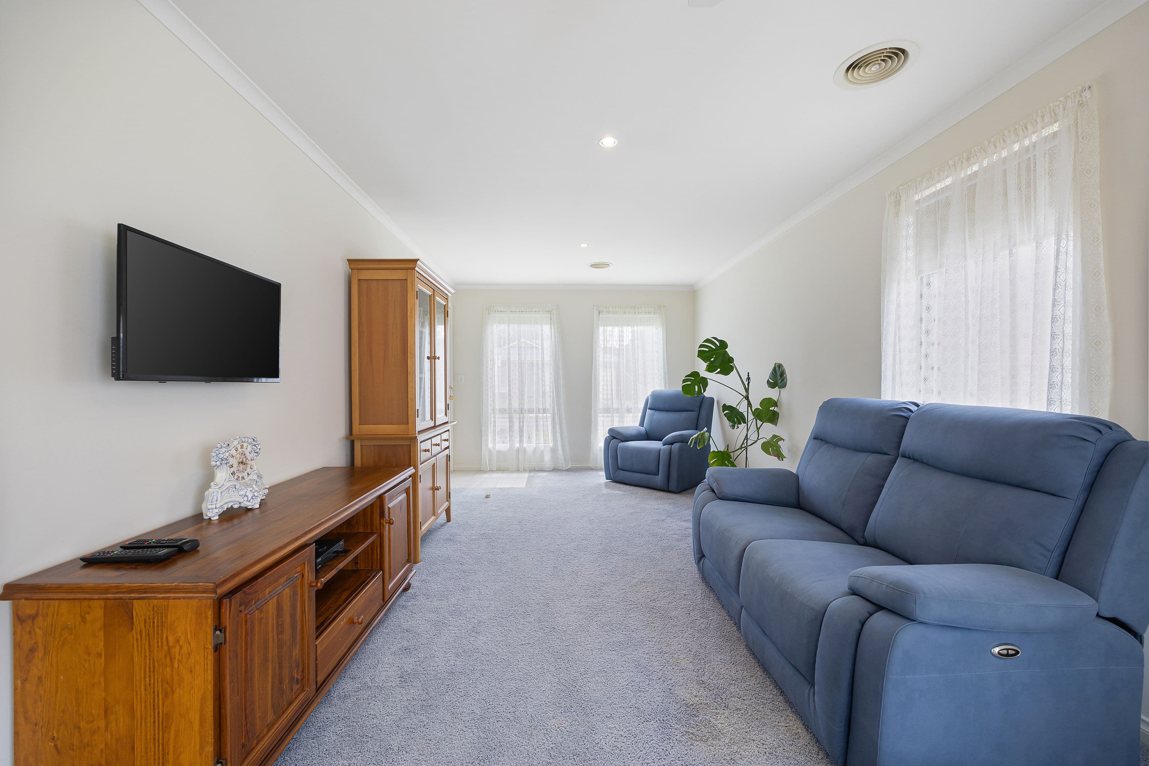 3 Cluden Gardens, Sebastopol VIC 3356, Sebastopol - Thumbnail 6