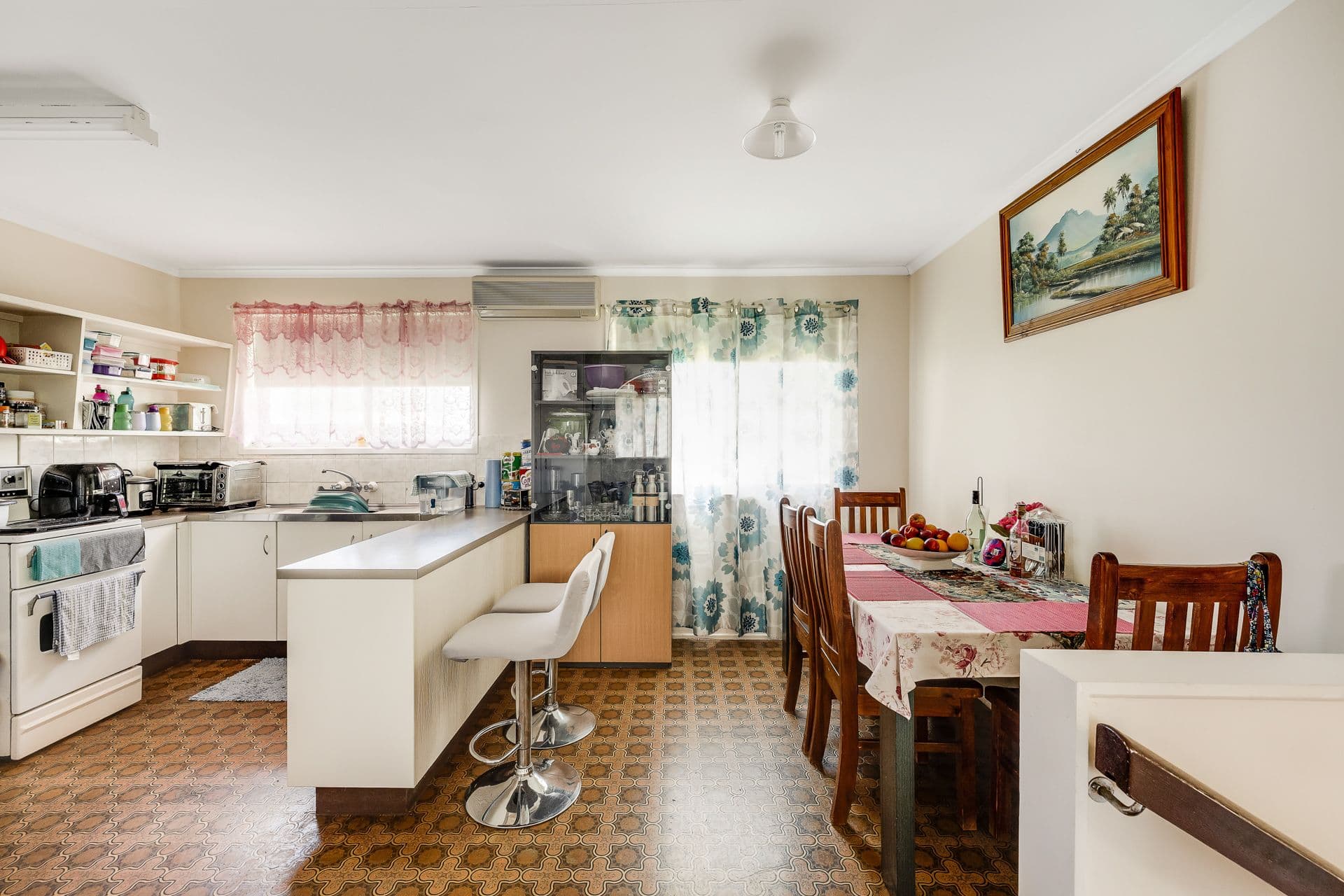 6 Ledbury Court, Wilsonton QLD 4350, Wilsonton - Thumbnail 3