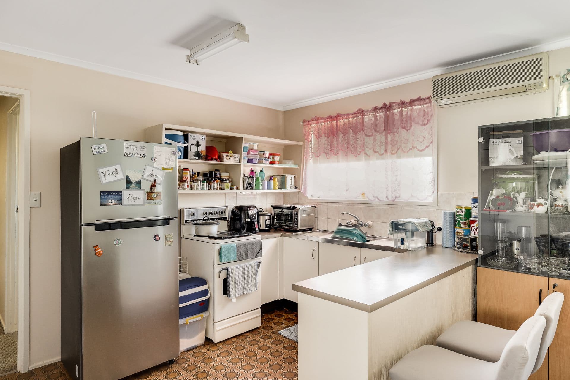 6 Ledbury Court, Wilsonton QLD 4350, Wilsonton - Thumbnail 4