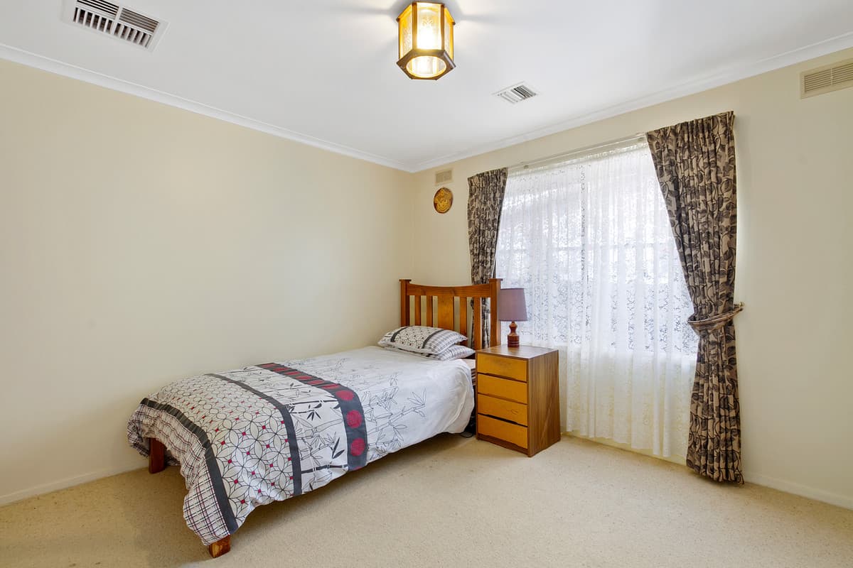 8 Catterick Avenue, Churchill VIC 3842, Churchill - Thumbnail 4