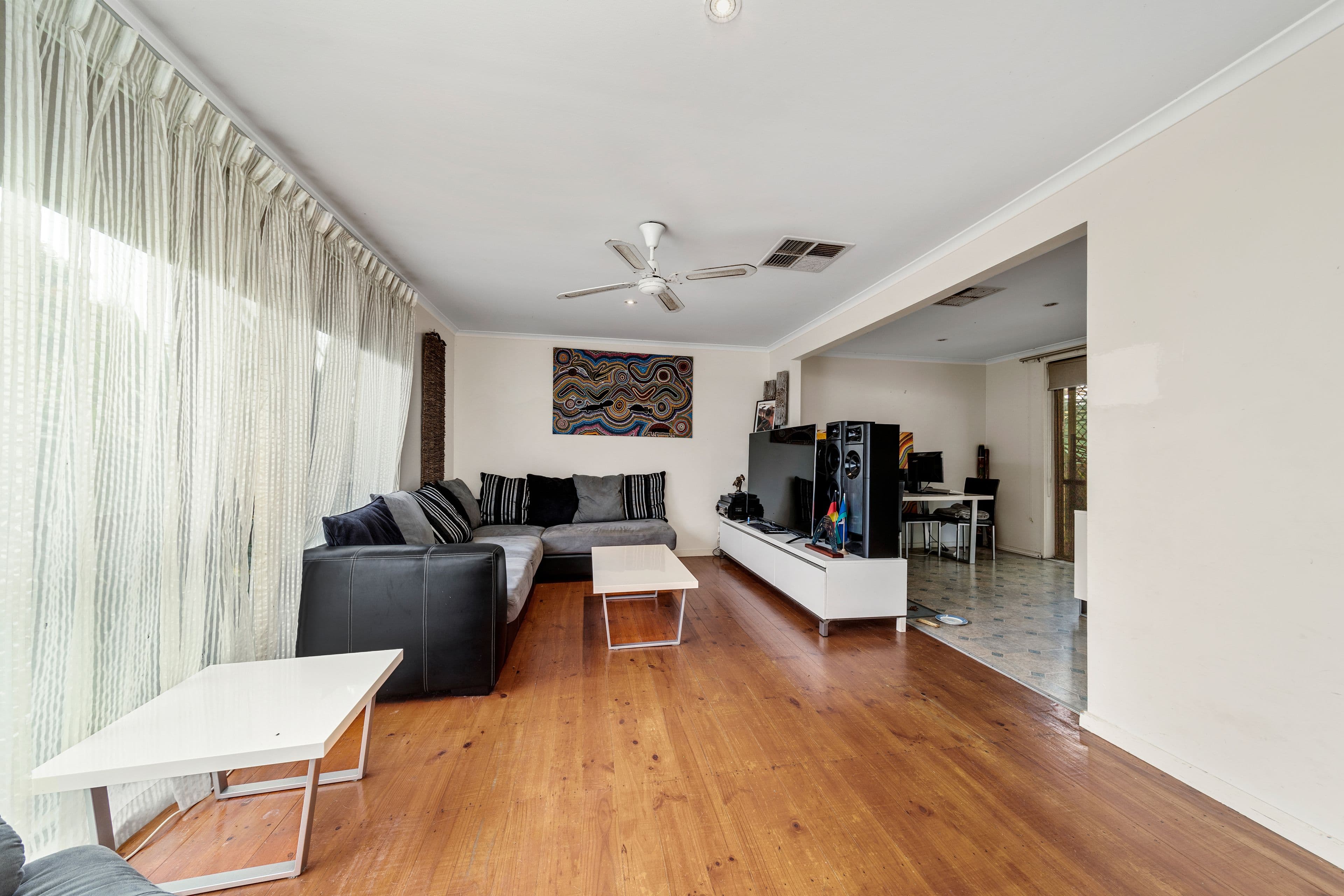 16 Ormerod Place, Kambah ACT 2902, Kambah - Thumbnail 2