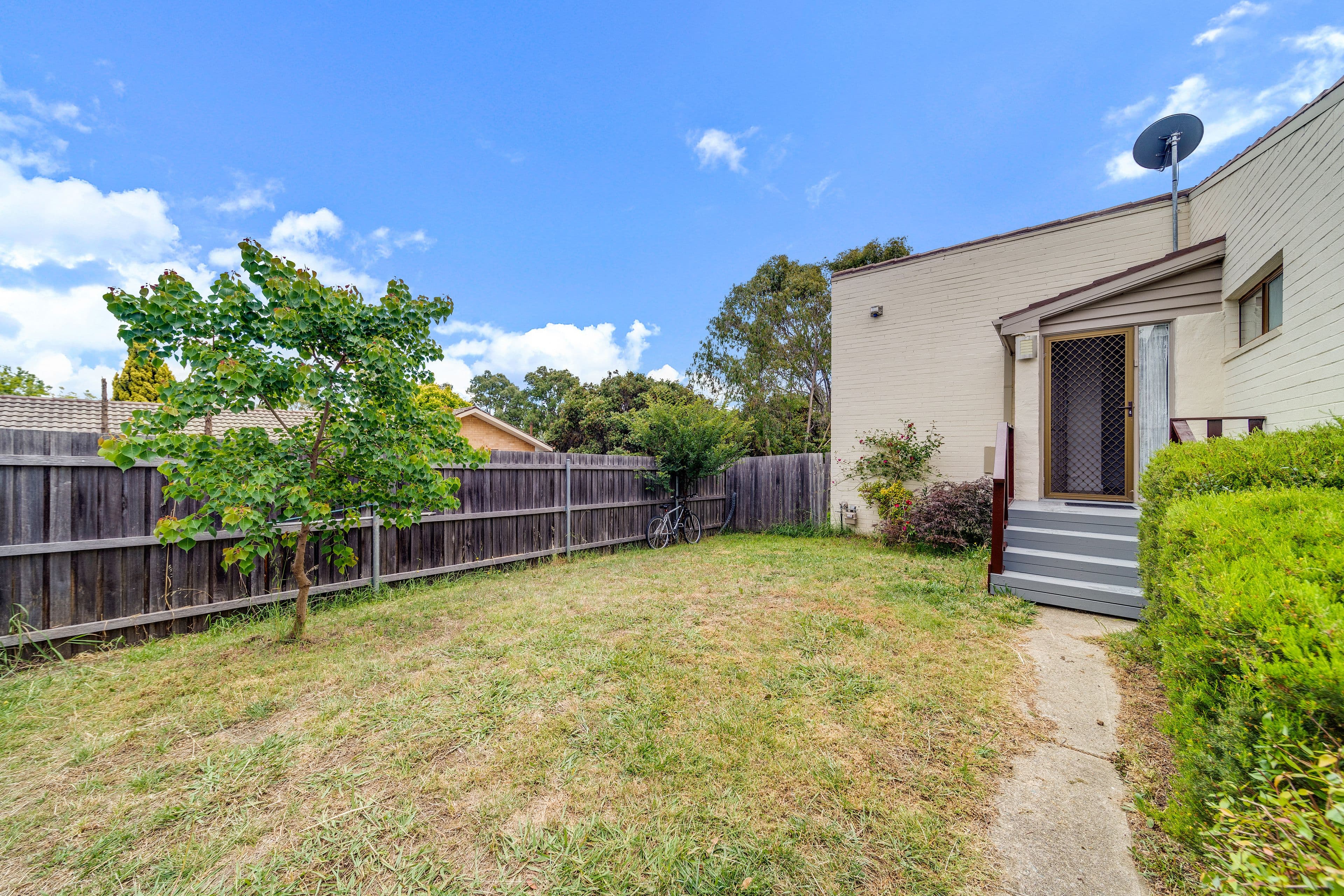 14 Garrad Court, Charnwood ACT 2615, Charnwood - Image 1