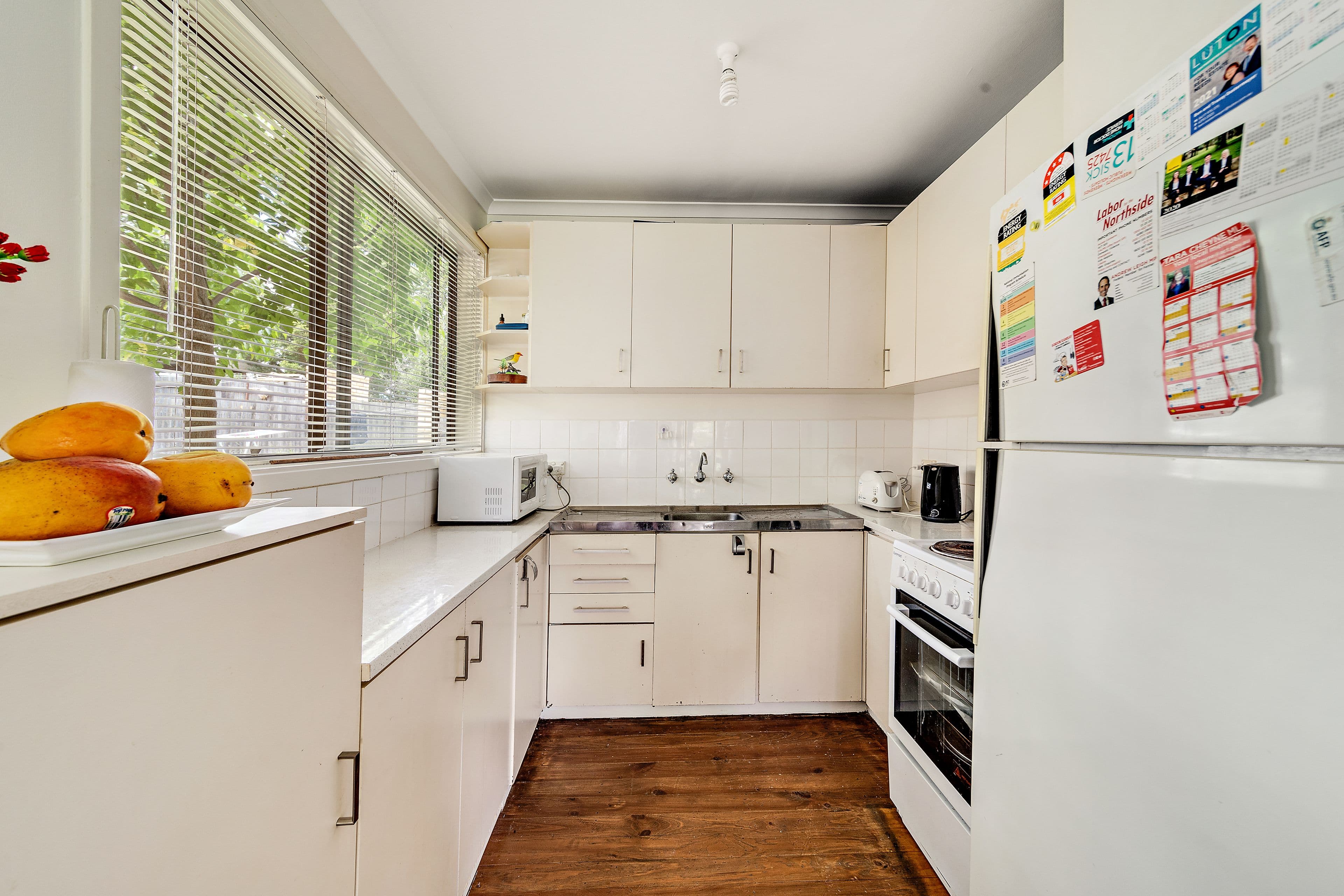 14 Garrad Court, Charnwood ACT 2615, Charnwood - Thumbnail 3