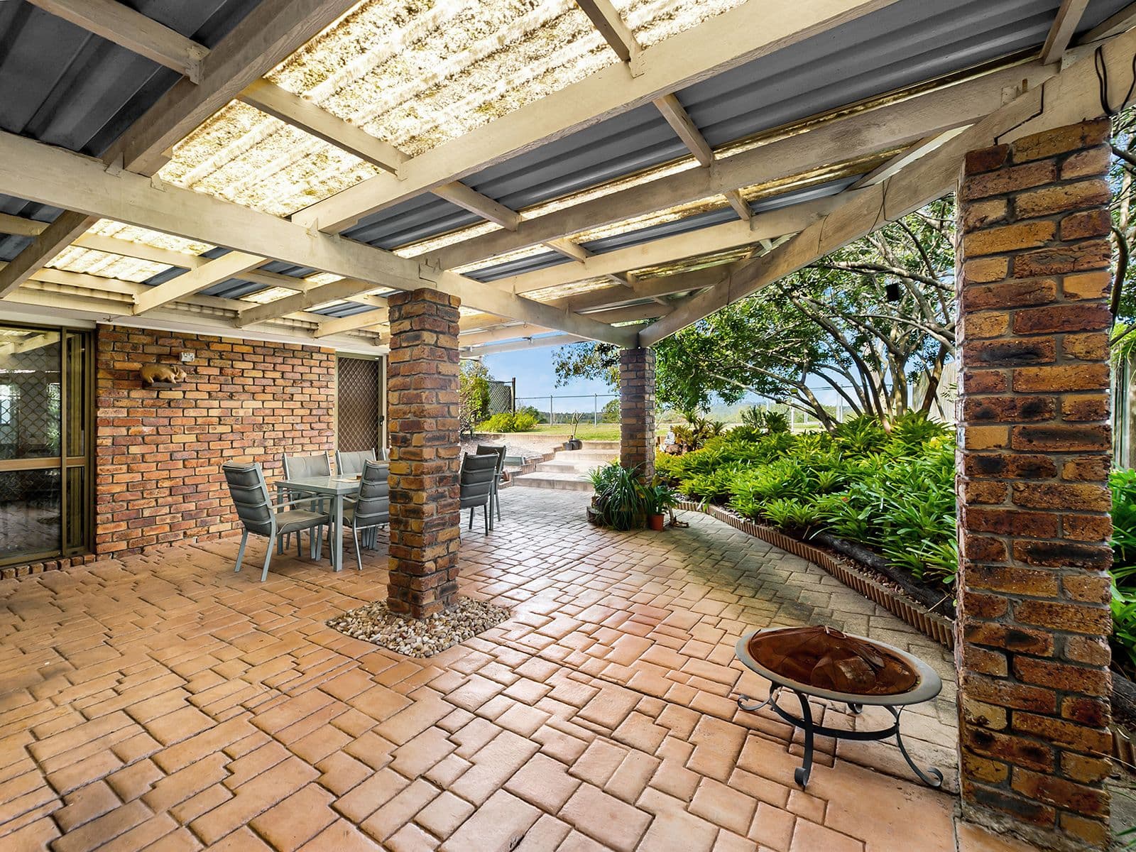 77 Paluna Street, Riverhills QLD 4074, Riverhills - Thumbnail 2