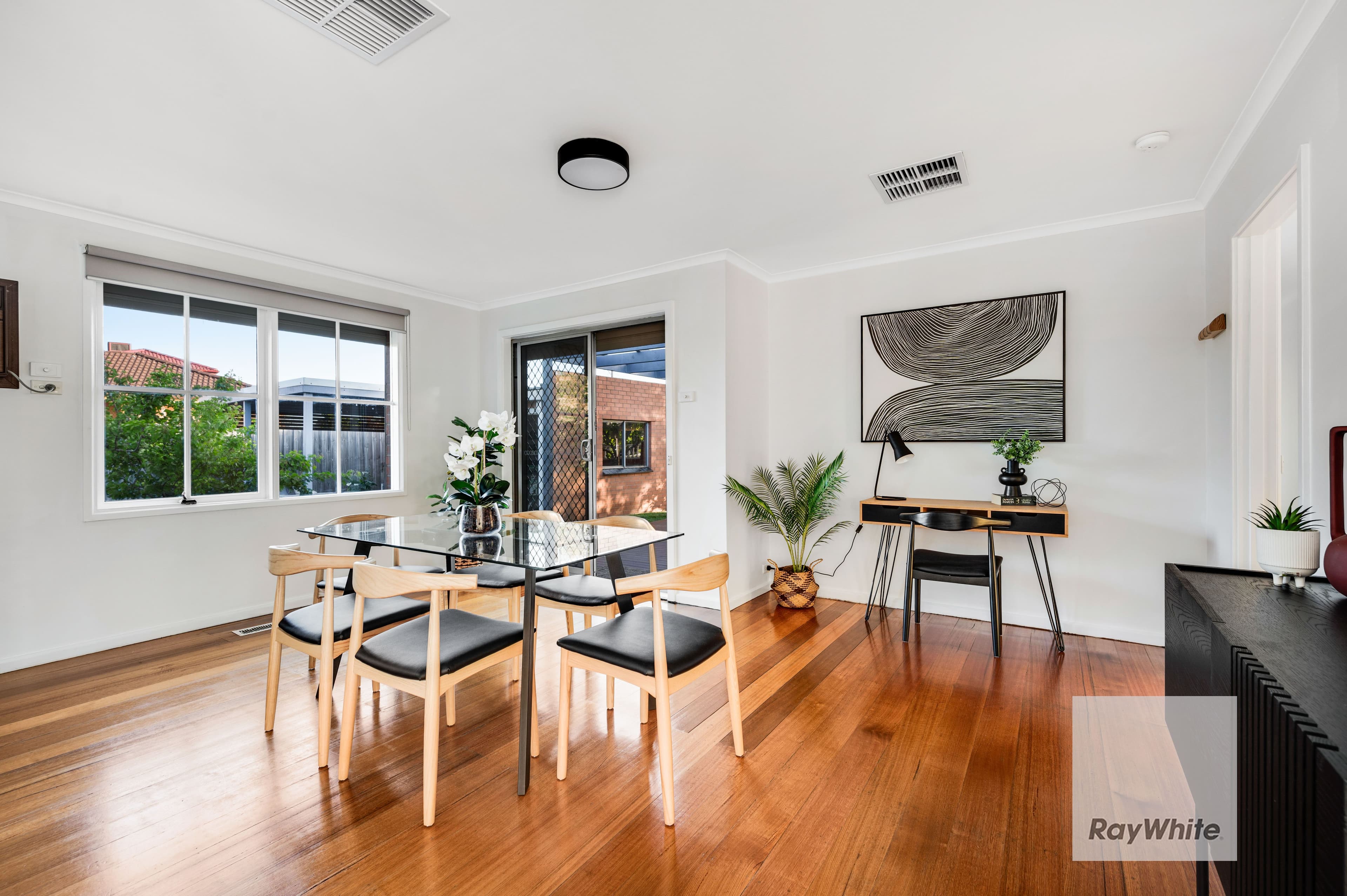 16 Grantley Drive, Gladstone Park VIC 3043, Gladstone Park - Thumbnail 8