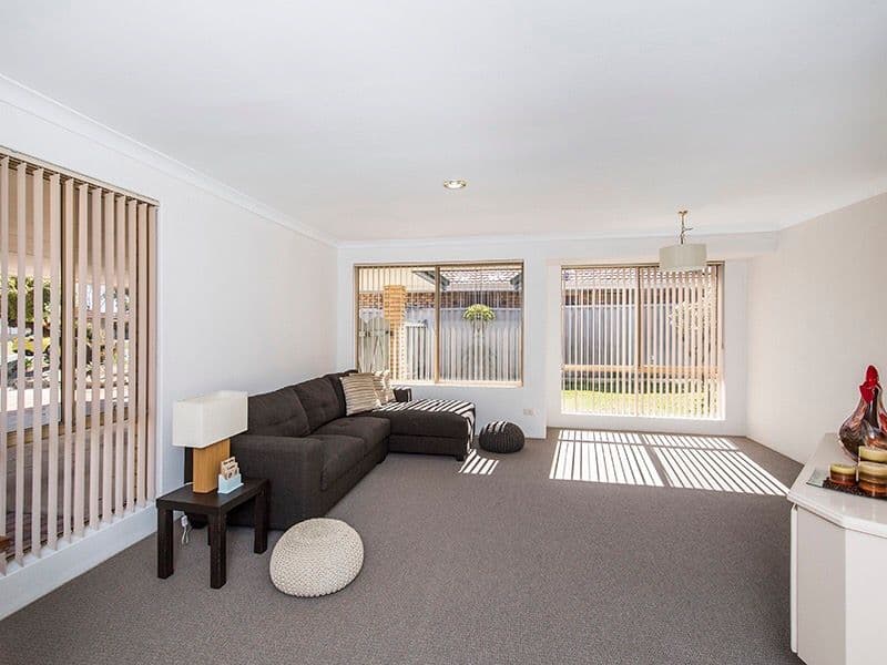 22 Glenway Loop, Cooloongup WA 6168, Cooloongup - Thumbnail 2