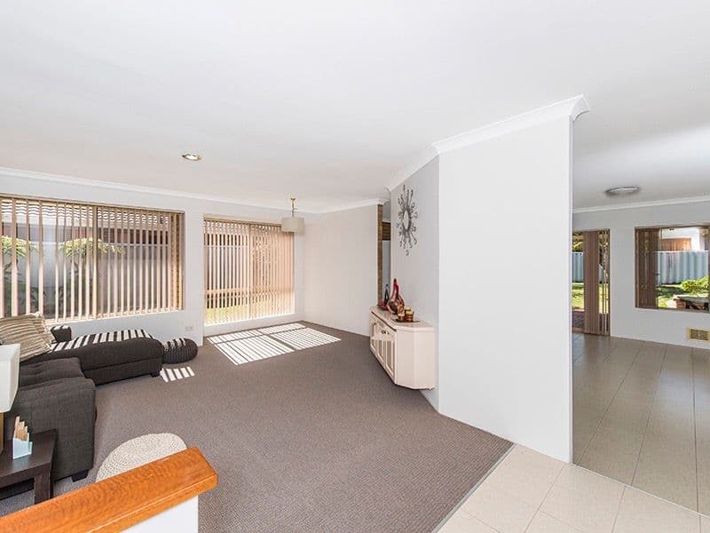 22 Glenway Loop, Cooloongup WA 6168, Cooloongup - Thumbnail 3