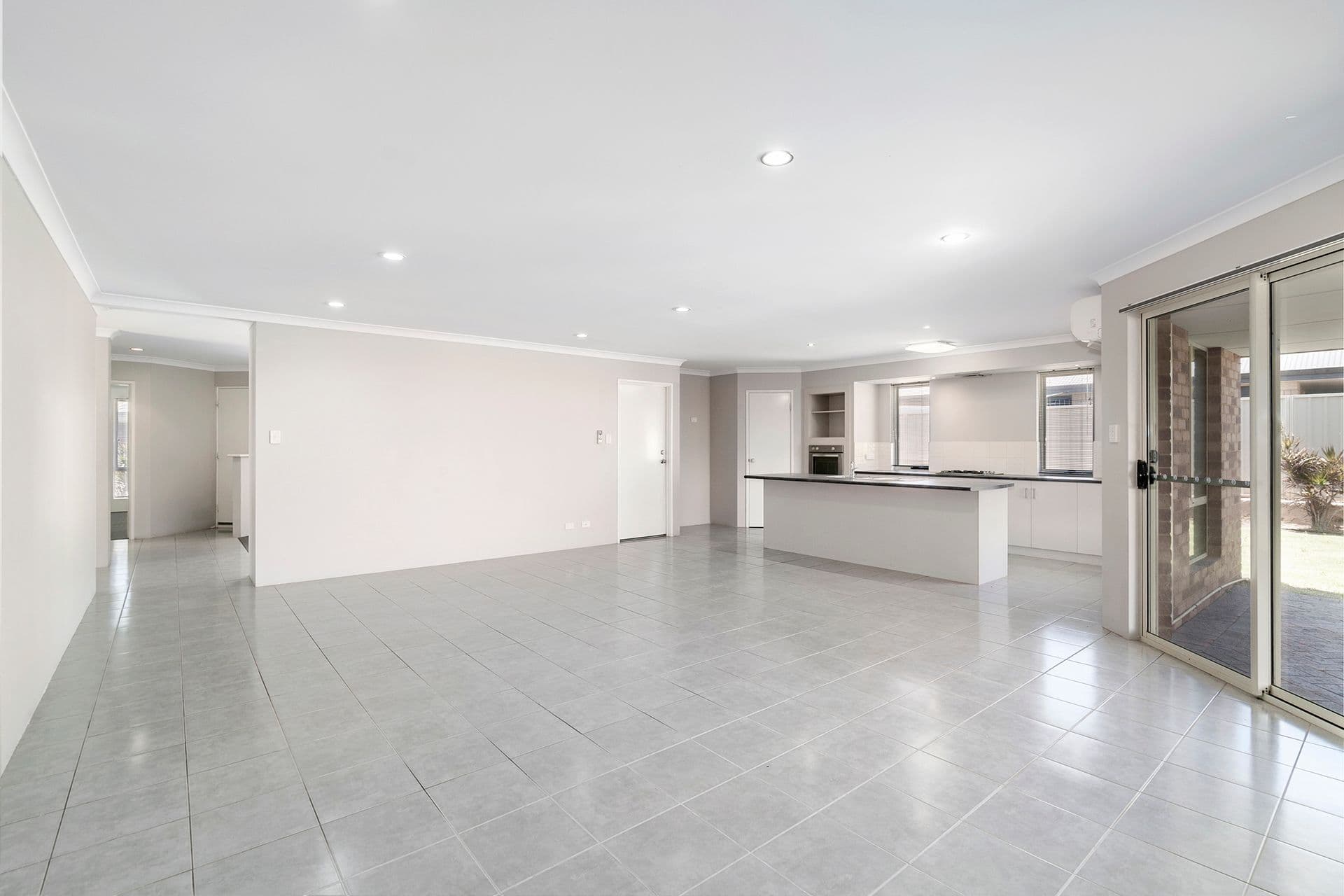 12 Neptune Corner, Glenfield WA 6532, Glenfield - Thumbnail 5