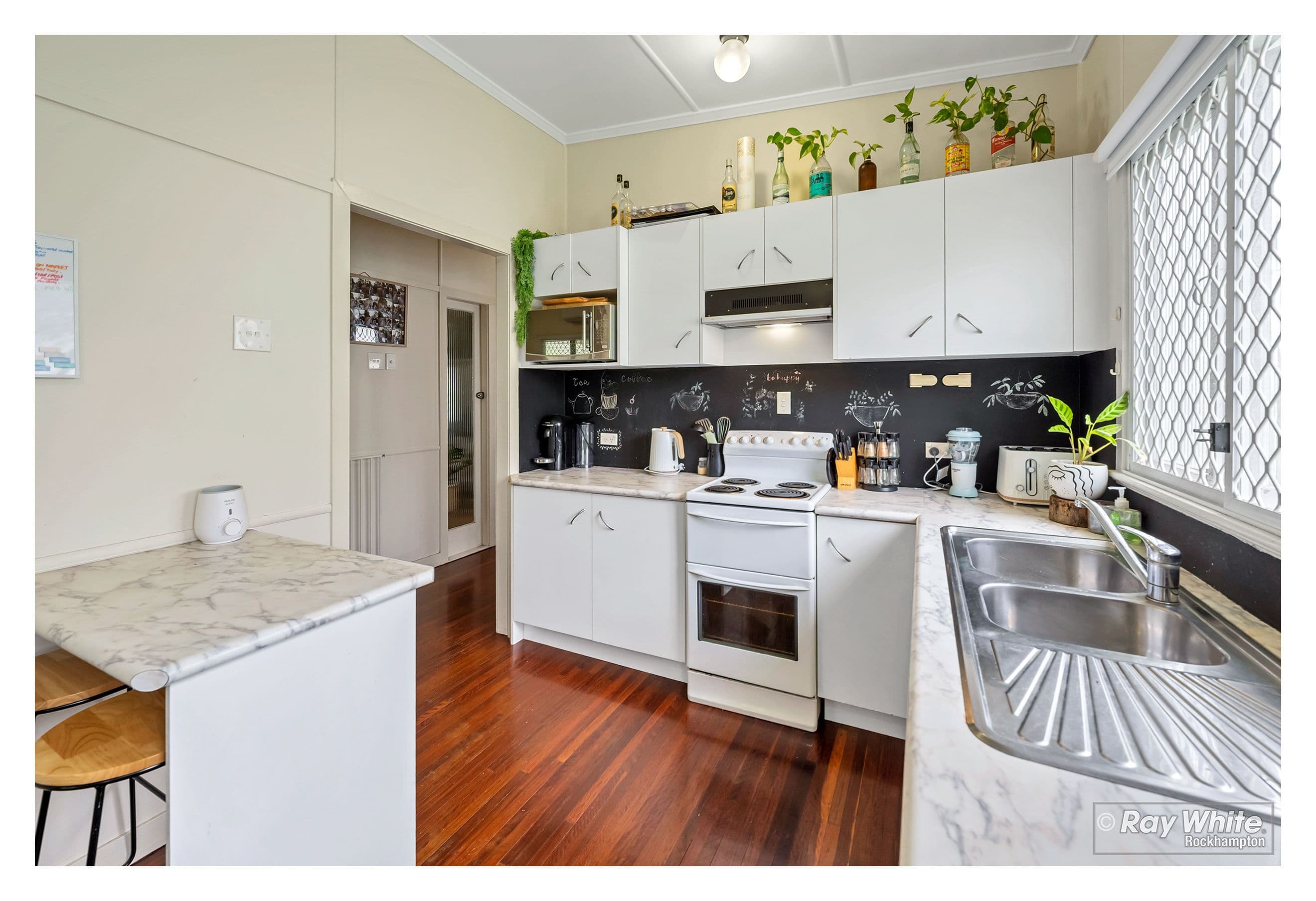 269 Hook Street, Berserker QLD 4701, Berserker - Thumbnail 5