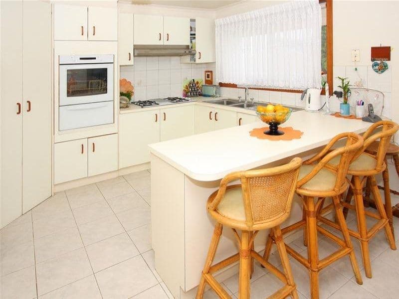 13 Borrowdale Court, MILL PARK VIC 3082, Mill Park - Thumbnail 2