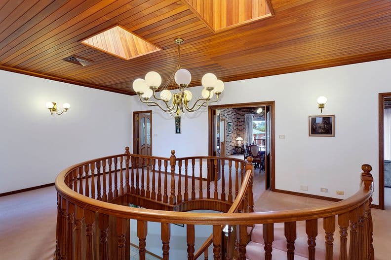 5 Glengariff Avenue, KILLARNEY HEIGHTS NSW 2087, Killarney Heights - Thumbnail 3