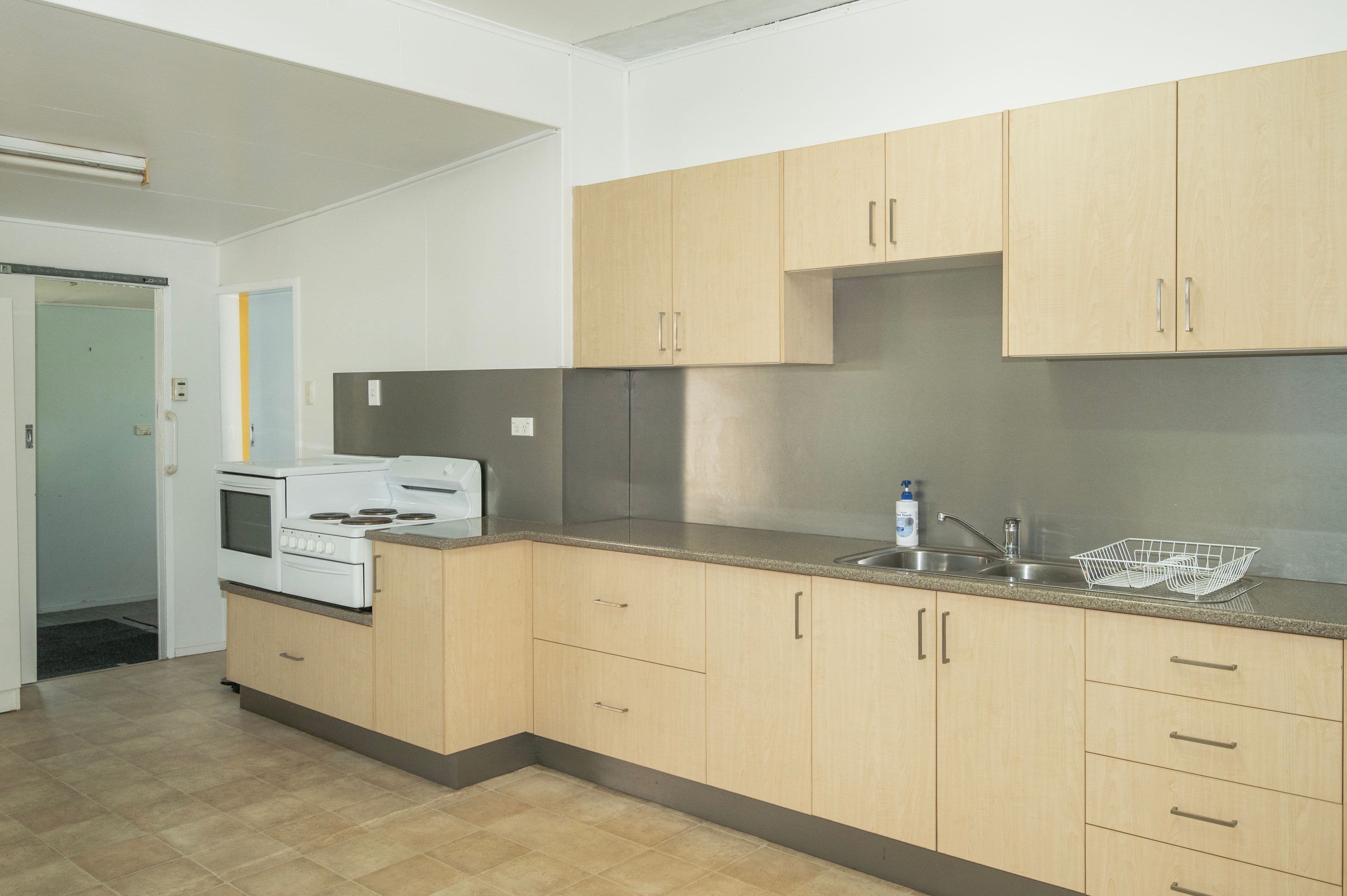 32 Bell Street, Biloela QLD 4715, Biloela - Thumbnail 2