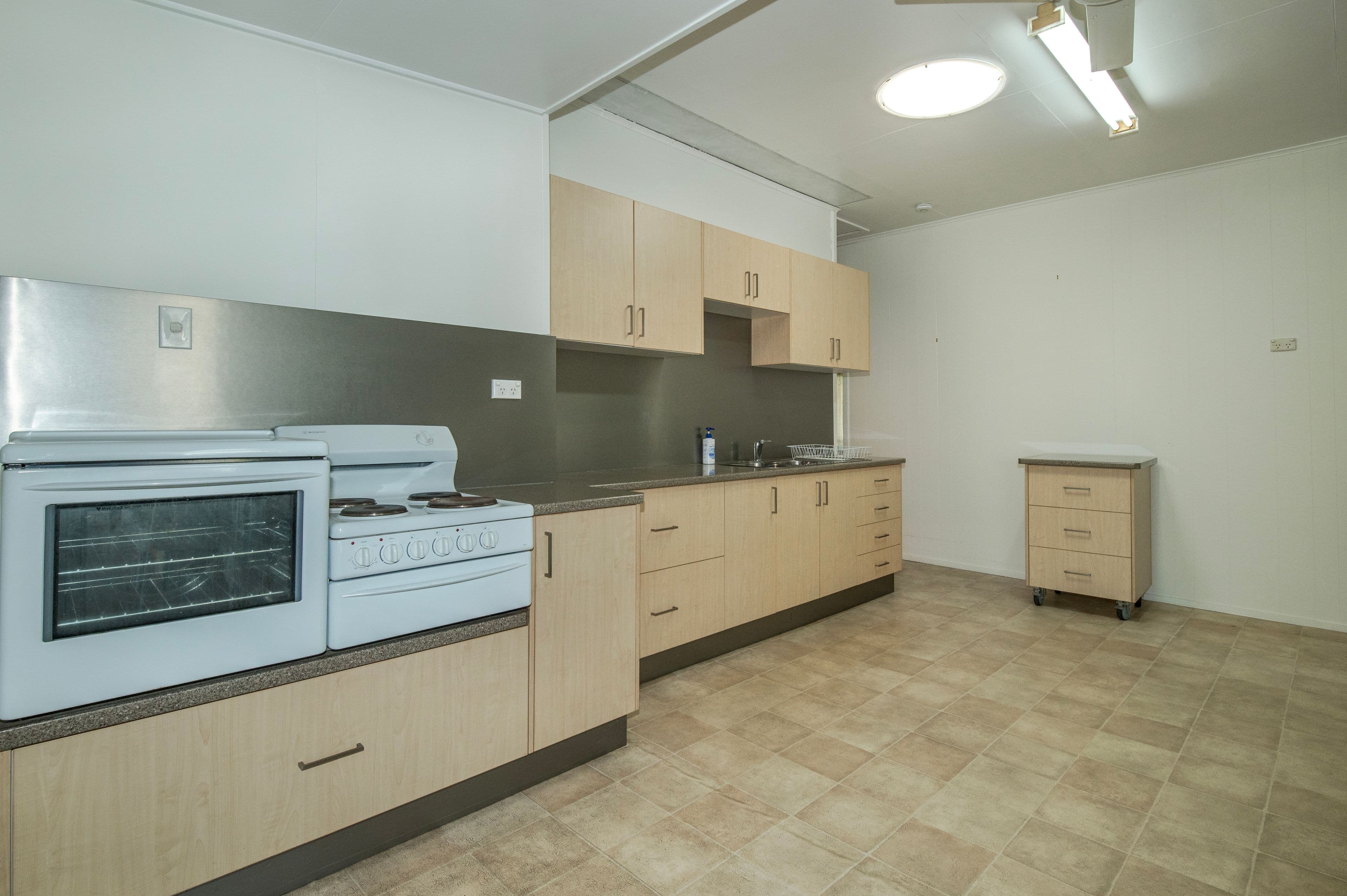 32 Bell Street, Biloela QLD 4715, Biloela - Thumbnail 3