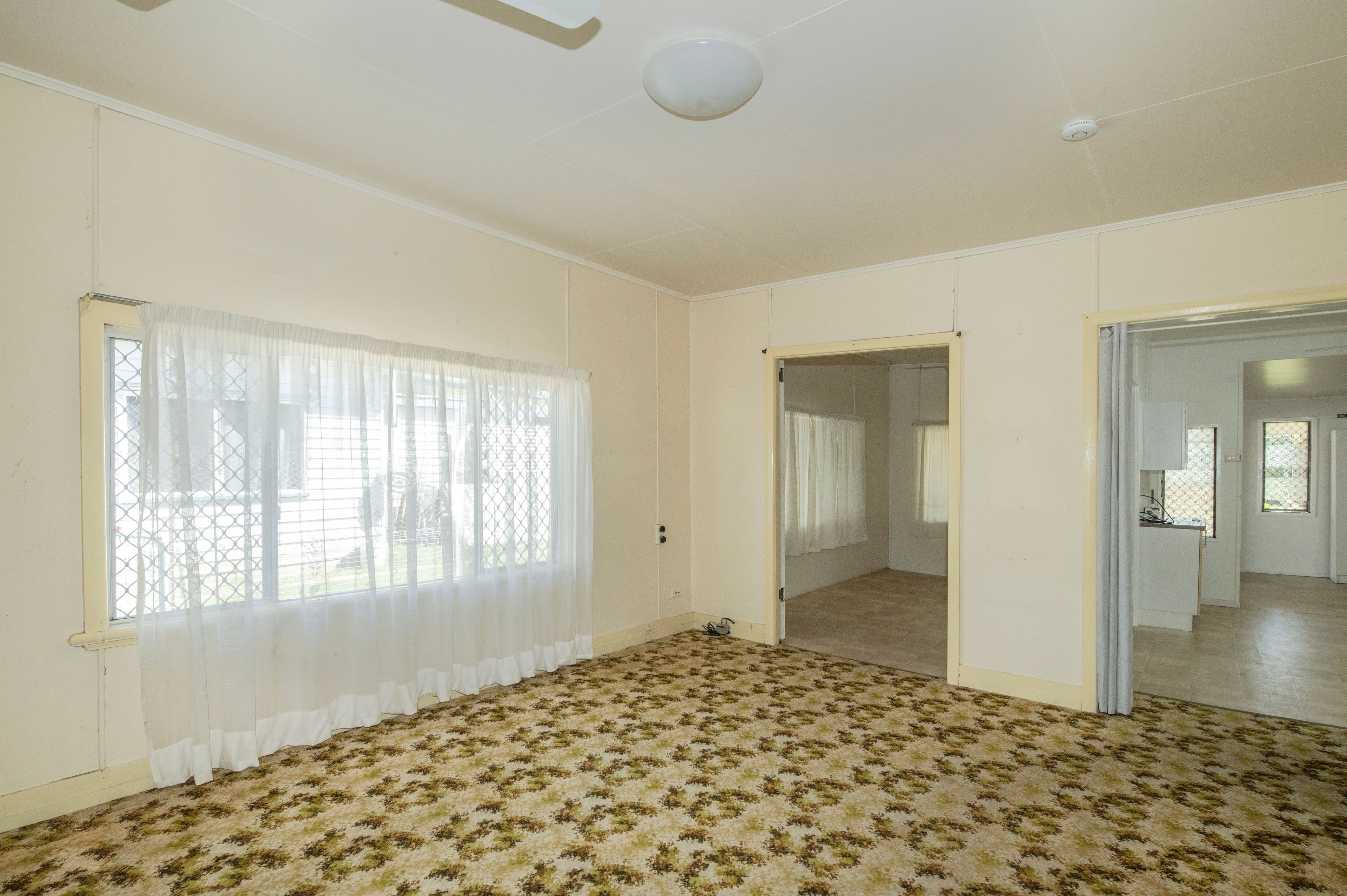 32 Bell Street, Biloela QLD 4715, Biloela - Thumbnail 5