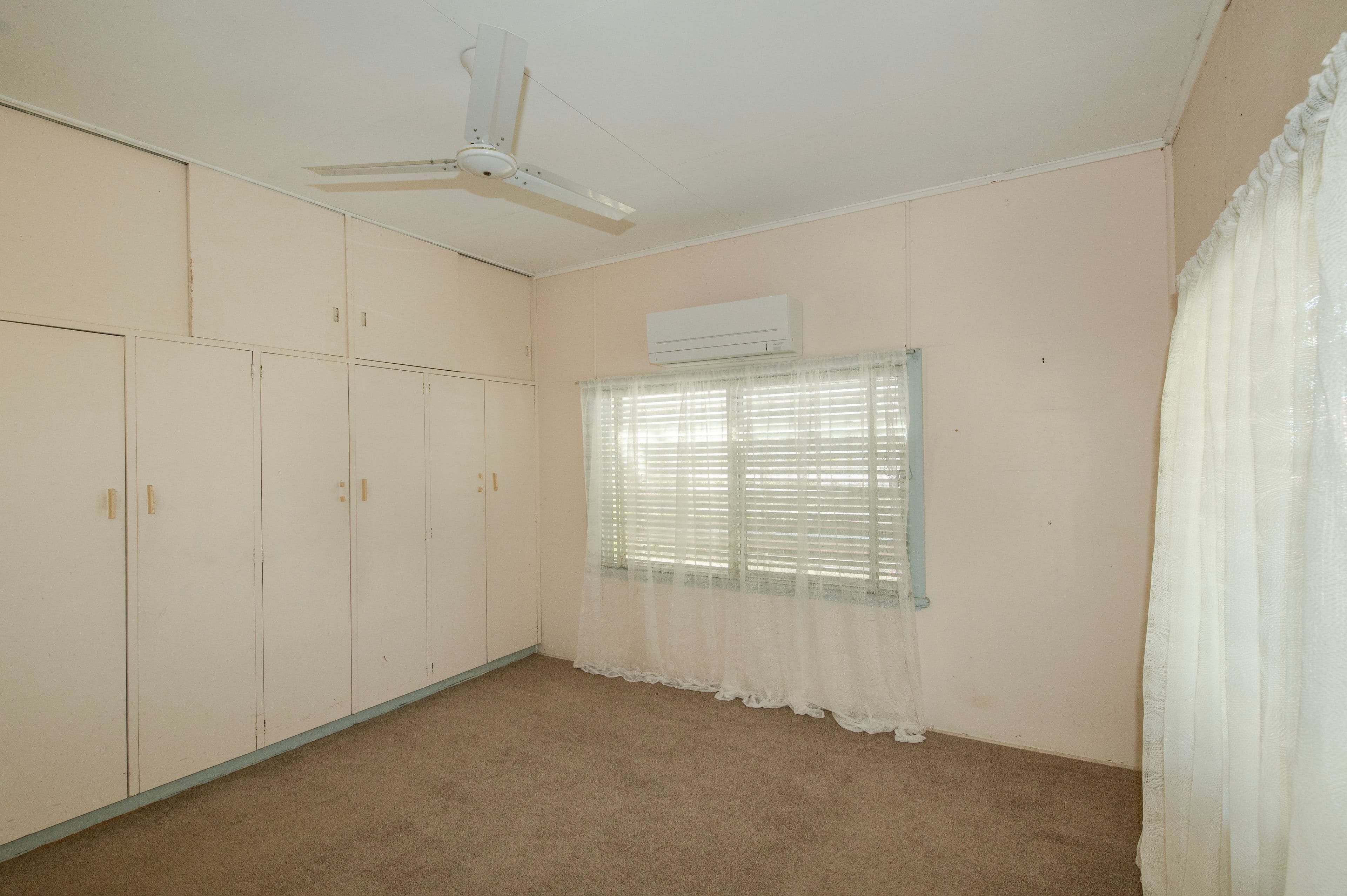 32 Bell Street, Biloela QLD 4715, Biloela - Thumbnail 6