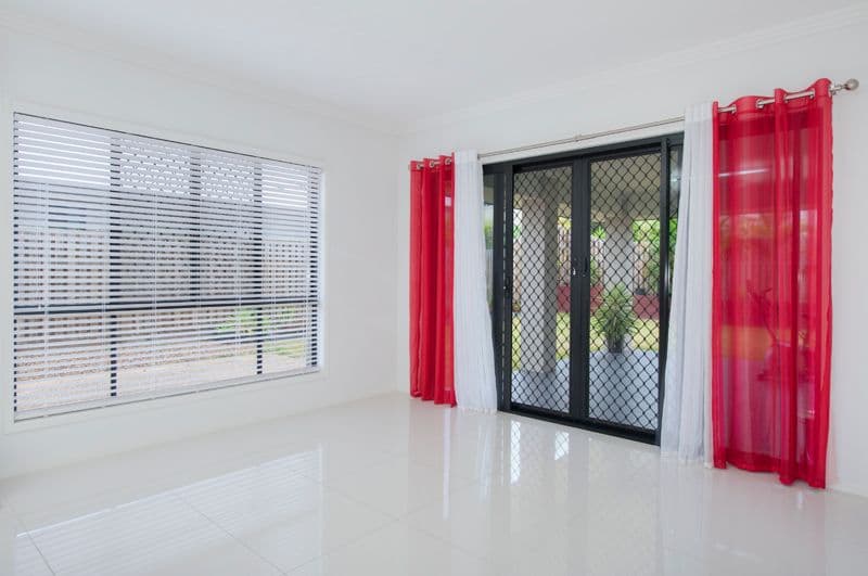 58 Daylesford Circuit, ORMEAU QLD 4208, Ormeau - Thumbnail 4