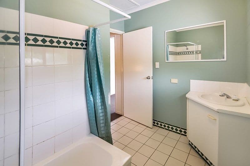 3-5 Tenni Street, Redlynch QLD 4870, Redlynch - Thumbnail 7