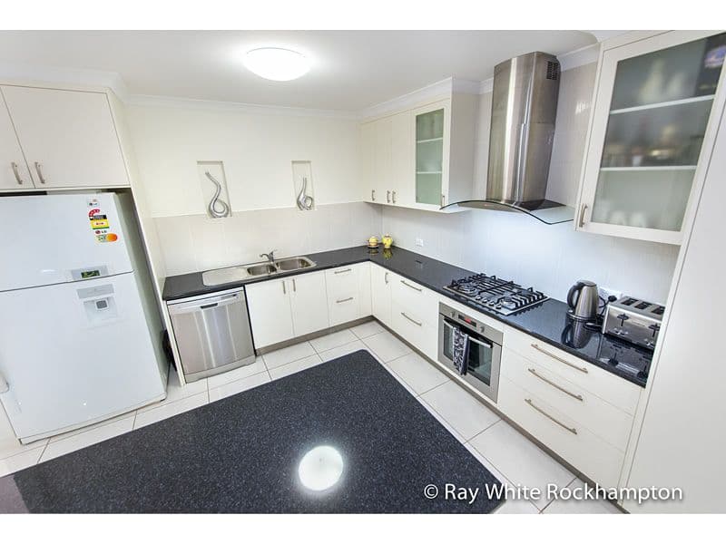 80 Buxton Drive, Gracemere QLD 4702, Gracemere - Thumbnail 5