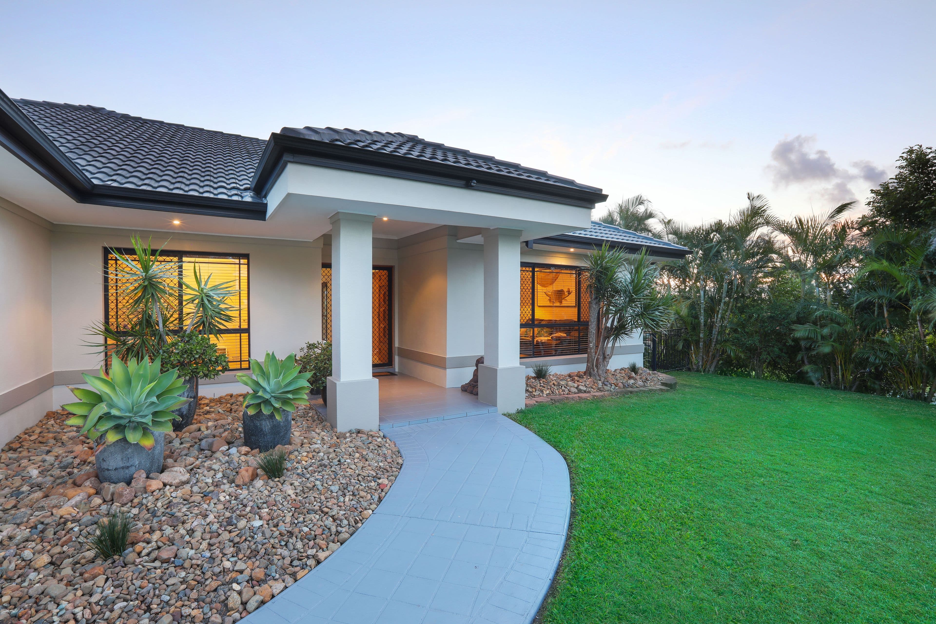 39 Arun Drive, Arundel QLD 4214, Arundel - Thumbnail 2